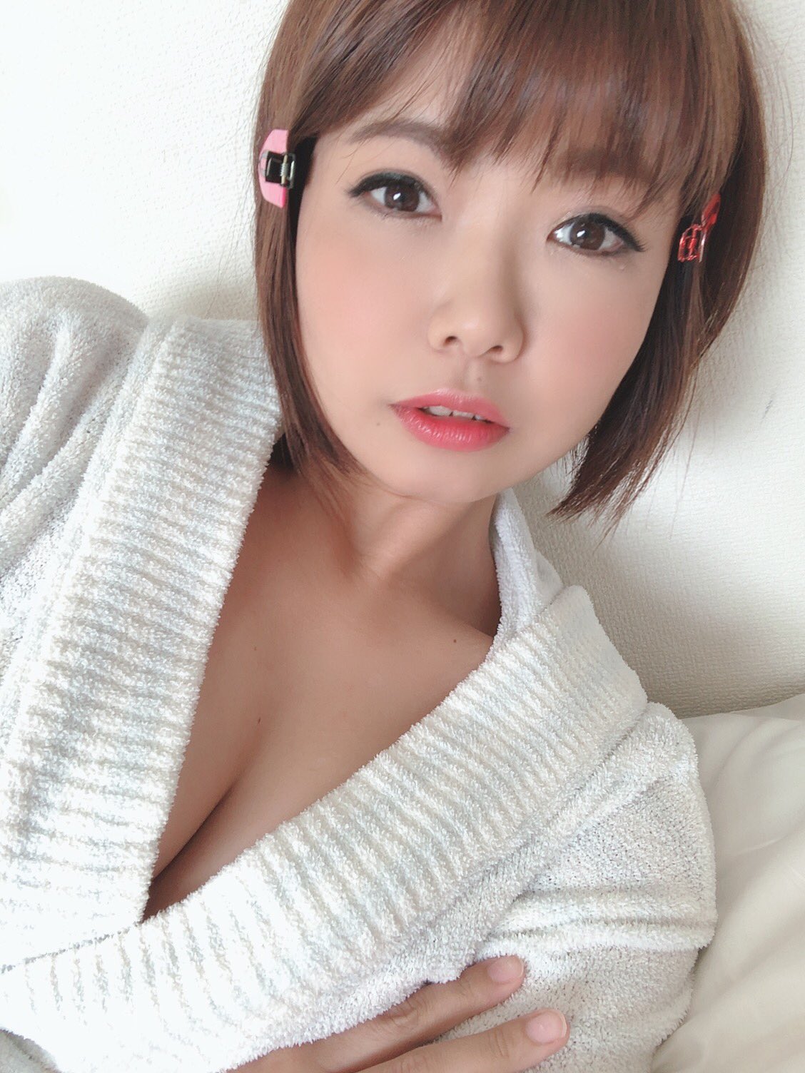 赤瀬尚子のプラベ自撮りおっぱい