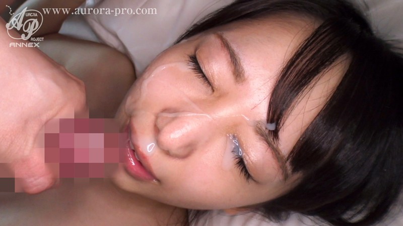 弥生みづきの顔射