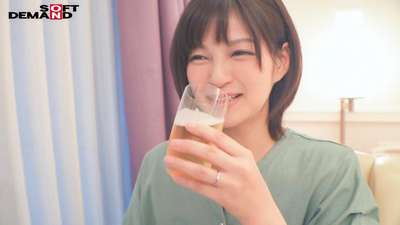 西村有紗のビール飲んで酔っ払い